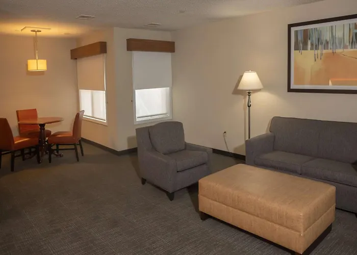 Hawthorn Suites By Wyndham Erie