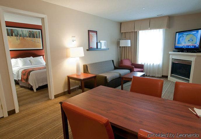 Hawthorn By Wyndham Hotel 3*